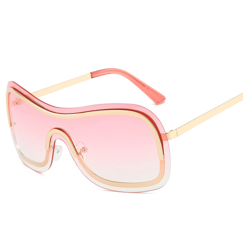 Women's Fashionable Metal Street Shot Sunglasses - Peek A Boo Undies