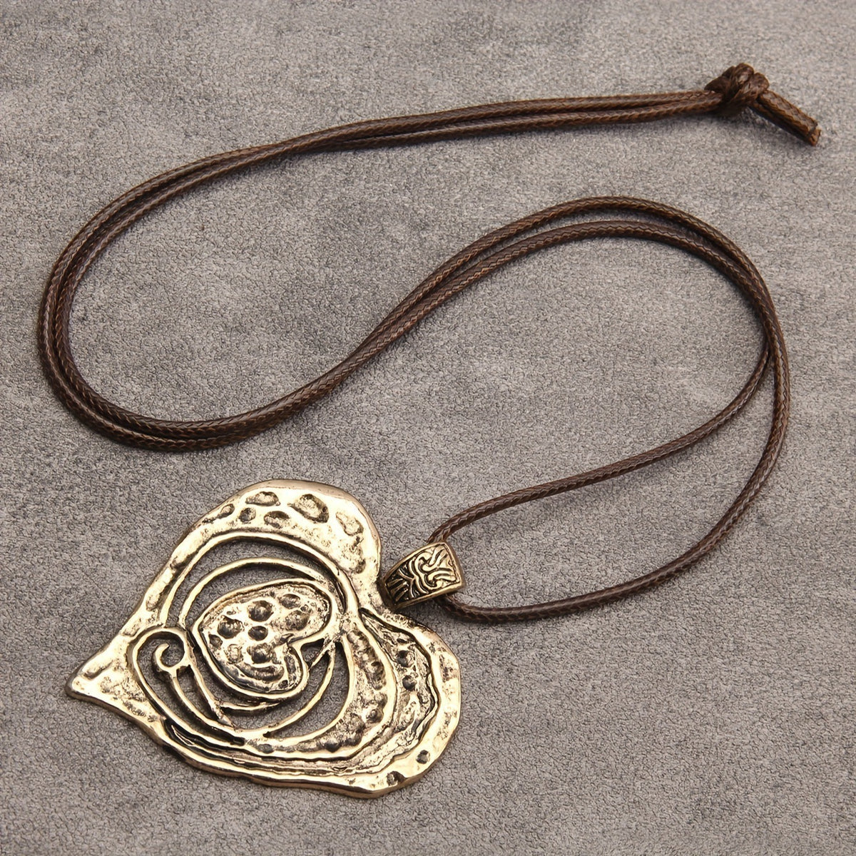 Simple Heart-shaped Metallic Senior Love Necklace