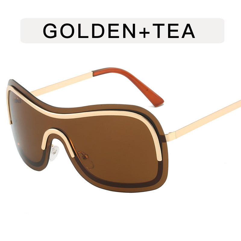 Women's Fashionable Metal Street Shot Sunglasses - Peek A Boo Undies