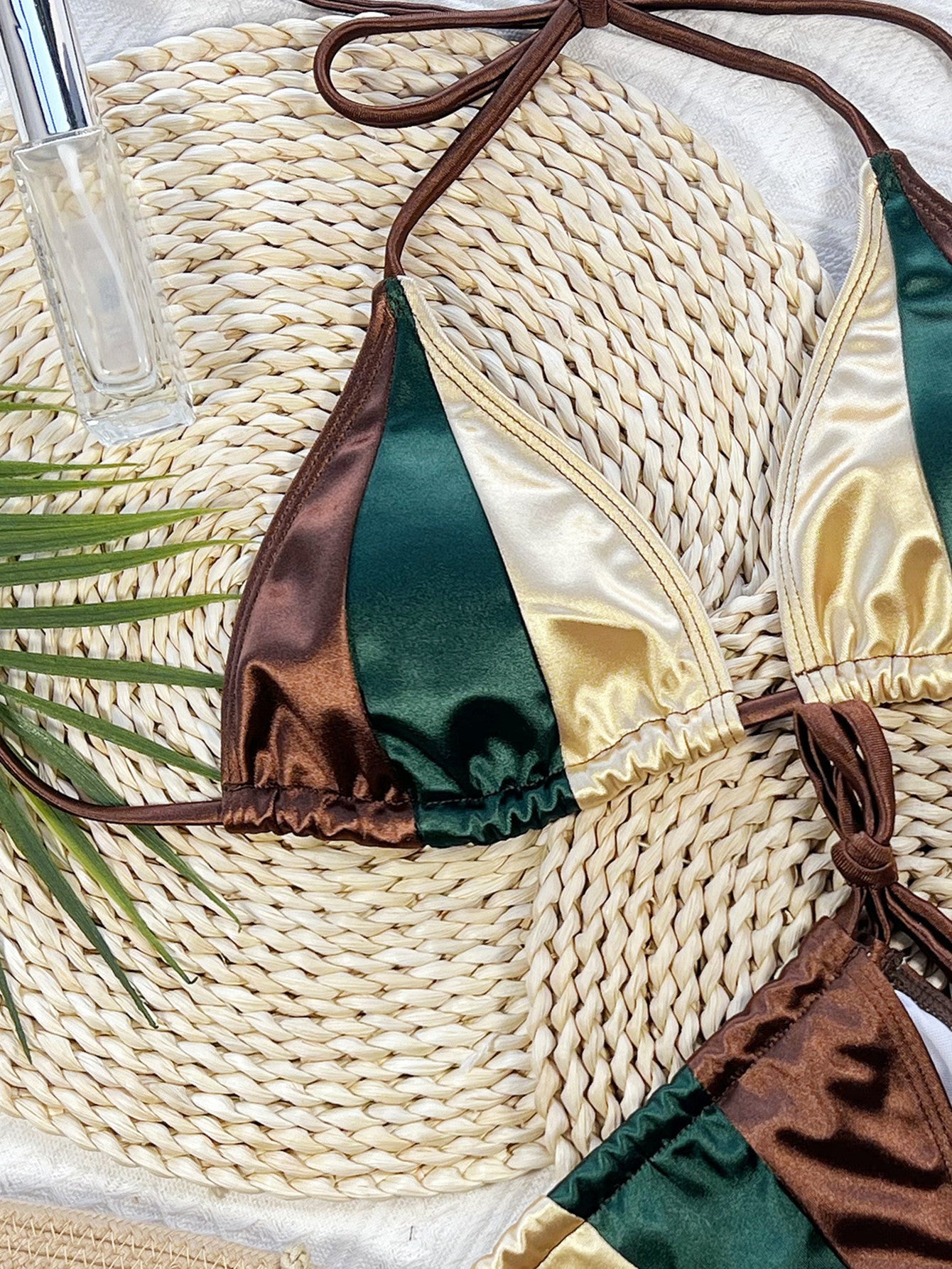 Bikini Women's Seperated Swimwear Solid Color Stitching Sexy Swimsuit - Peek A Boo Undies