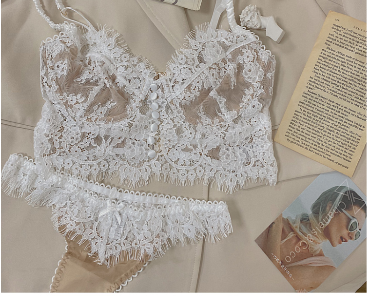 French Sexy Lace Lingerie Set - Peek A Boo Undies