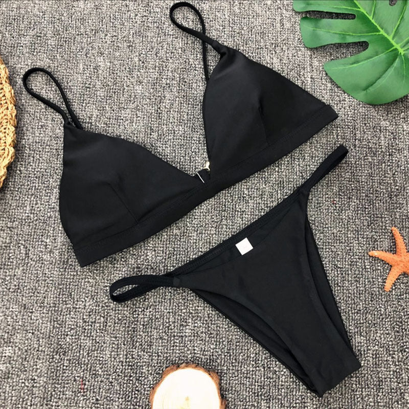 Solid Color Split Gathered V-shaped T-back Bikini