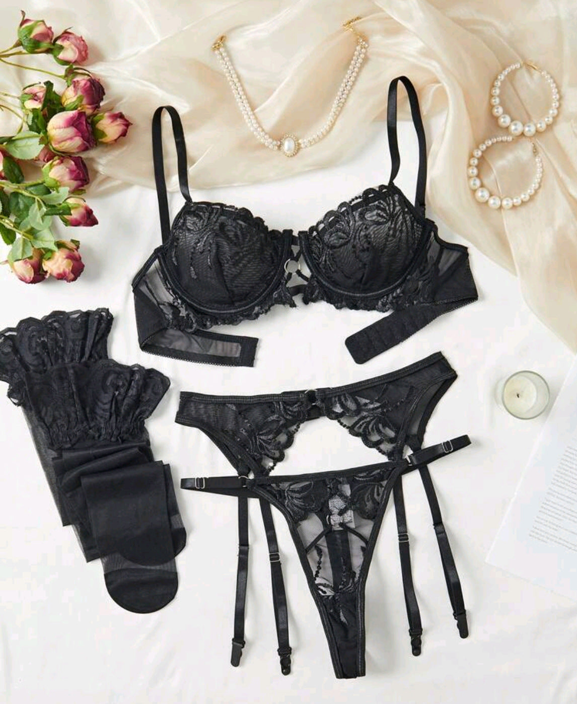Mesh Embroidery Sexy Lingerie Garter Belt And Stocking Set 4-piece With Underwire