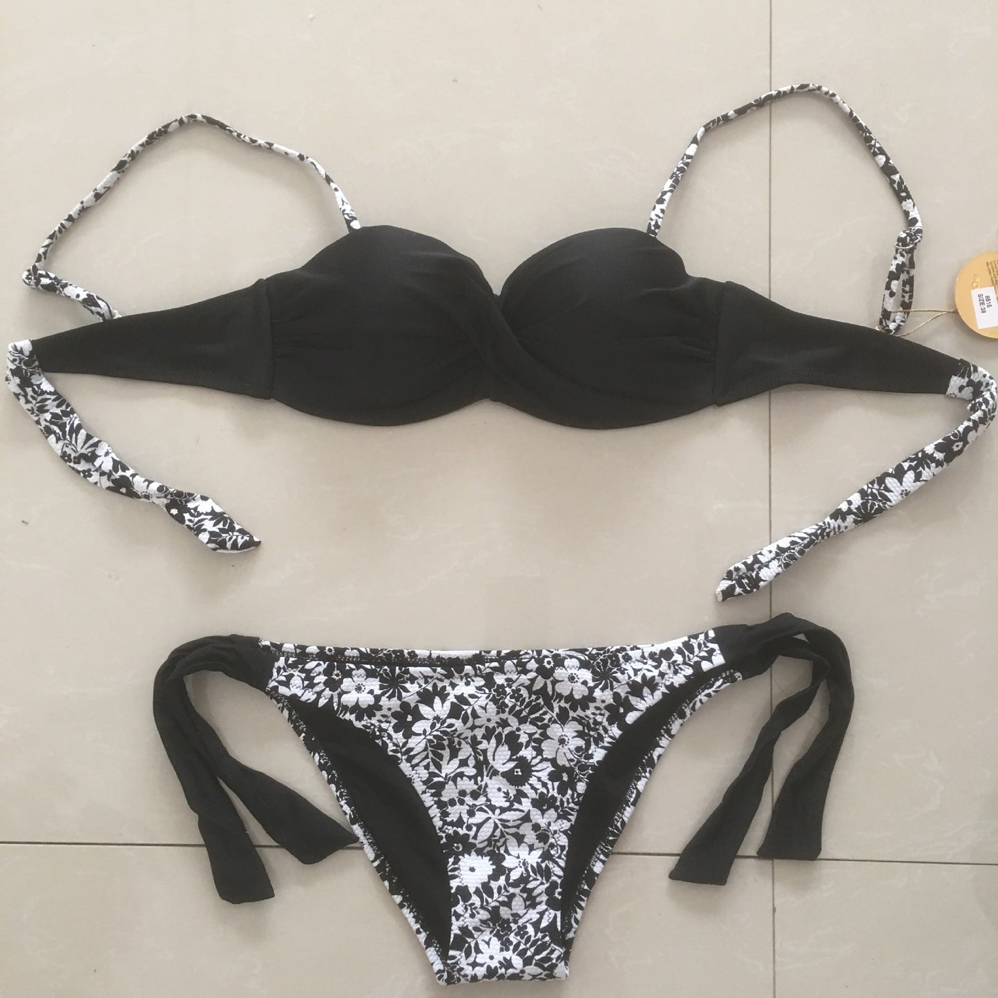 Contrast Color Stitching Cross Gathered Floral Sexy Bikini