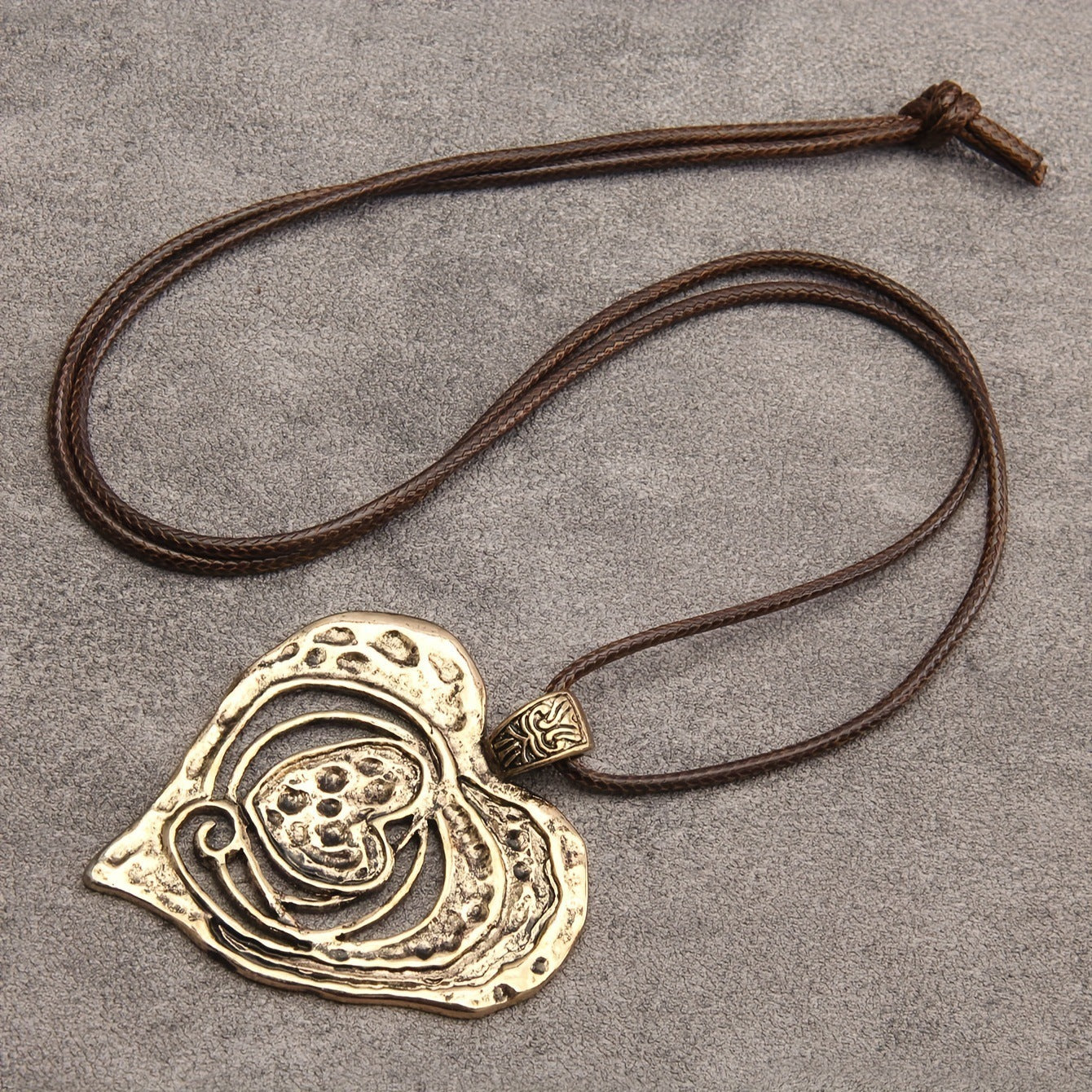 Simple Heart-shaped Metallic Senior Love Necklace