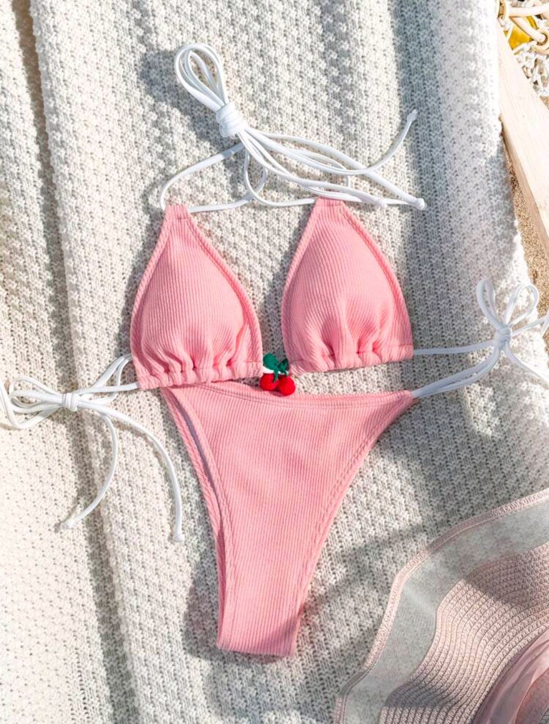 Cross-border Sexy Wind Beach Holiday Hot Spring Bikini Swimsuit