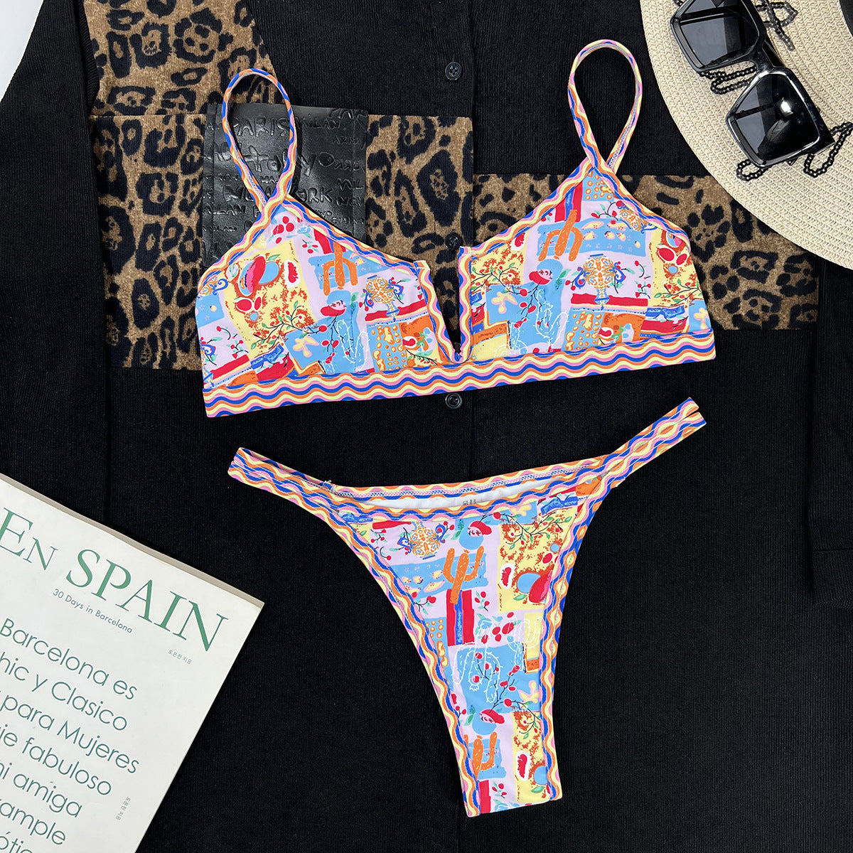 Kadın Etnik Baskılı V Yaka Renkli Bikini