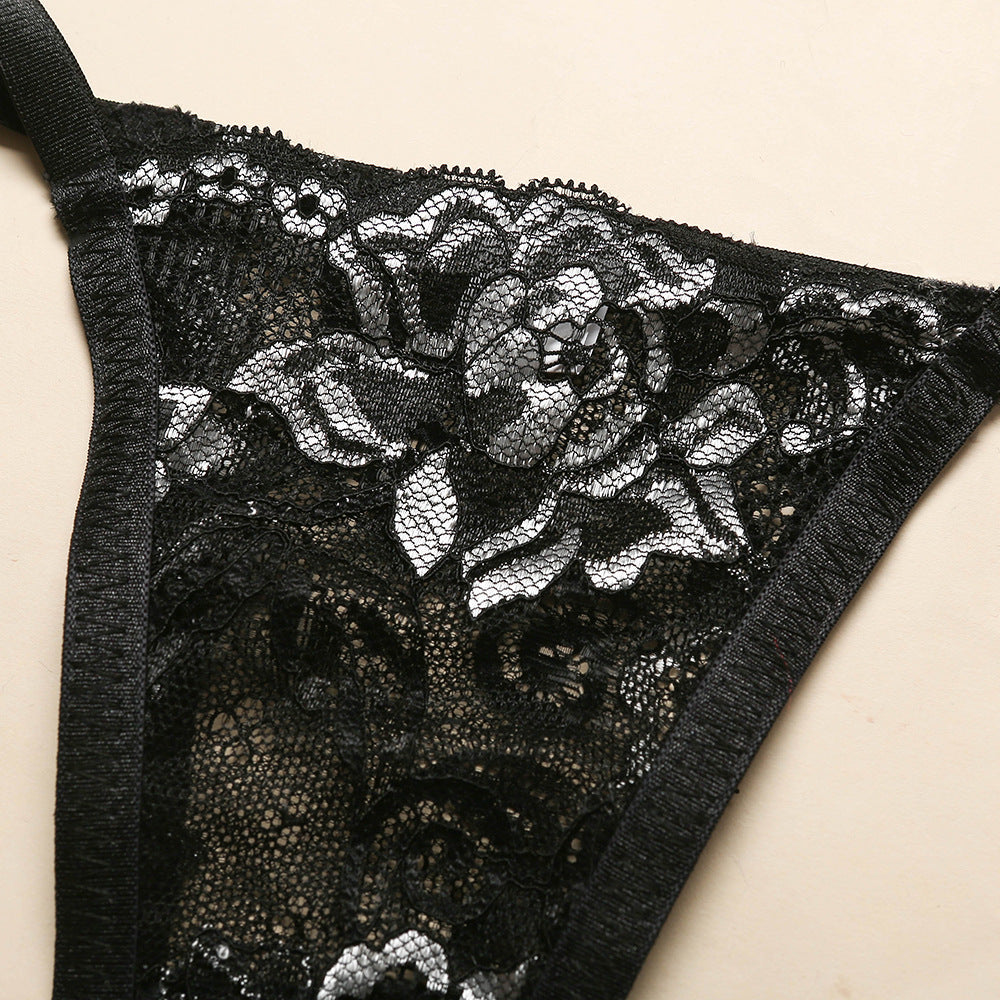 Women's Sexy Lingerie Set With Lace And Flowers