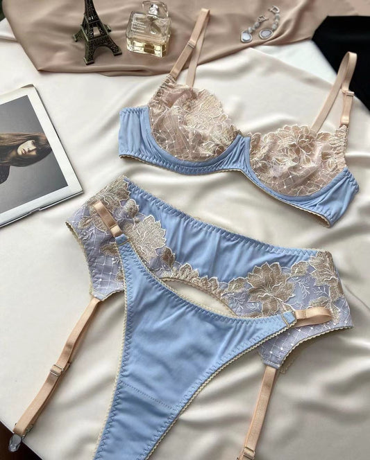 Vintage Lingerie High-end Craft Three-piece Sexy Underwear Set